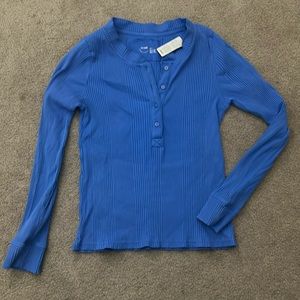 Blue Ling sleeve Aerie shirt